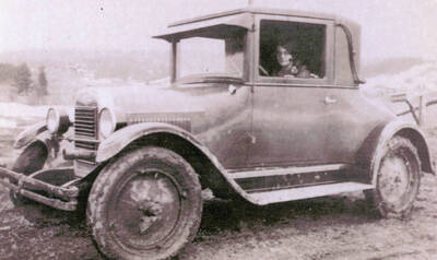 Ned Hanna's 1927 Chev at the Deep creek old pine tree looking SE.
