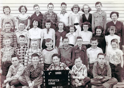 Potlatch Elementary School 5th grade class