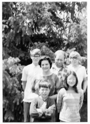 Family photo of the Fleener family. Names read as subjects appear, left to right: Fleener, Craig; Joyce Fleener, Marva; Fleener, Phillip; Fleener, Loyal Ivan; Fleener, Juanita Kay; Fleener, Timothy.