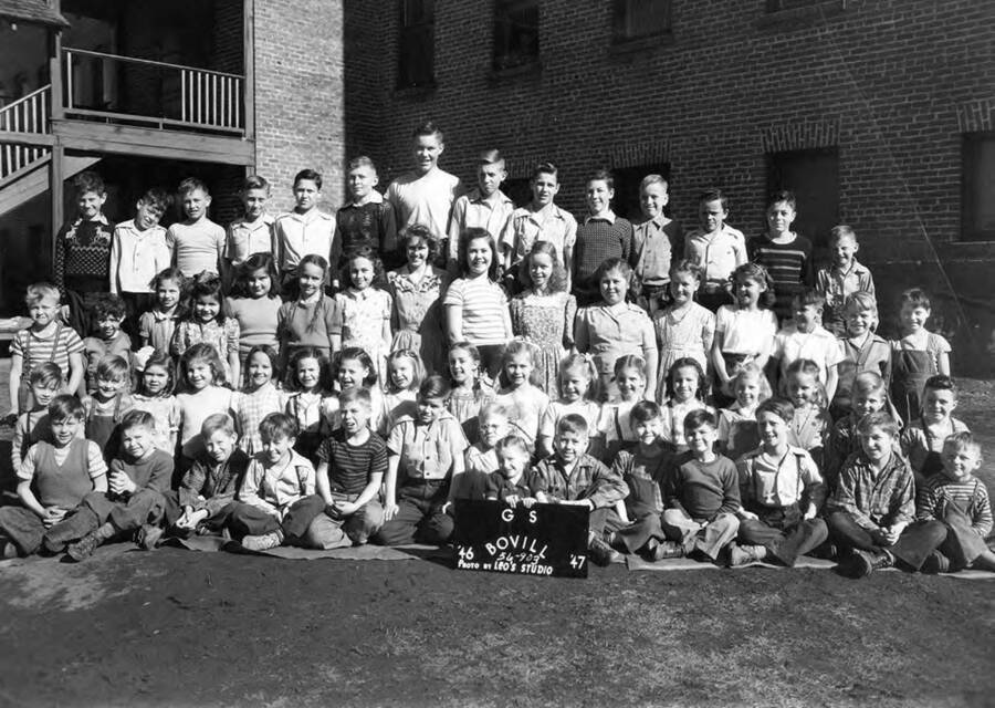 Bovill's grade school students standing outside the school. The teacher was Phyllis Cox Nelson.