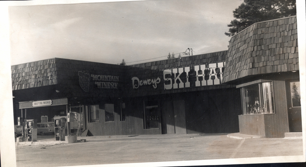 Deweys Ski Haus building. Image contains the text: "MOUNTAIN WINERY BEER & WINE DENNYS SKI HAU"