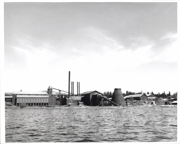 Payette Lake with the view of the exterior of the mill