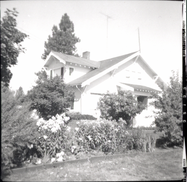 Carl Brown’s residence, now a B and B, Lake Street. Image contains the text: "3533 KODAK SAFETY FILM"