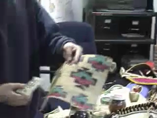 Josiah Pinkham discusses the making of traditional cornhusk bags and more modern yarn bags