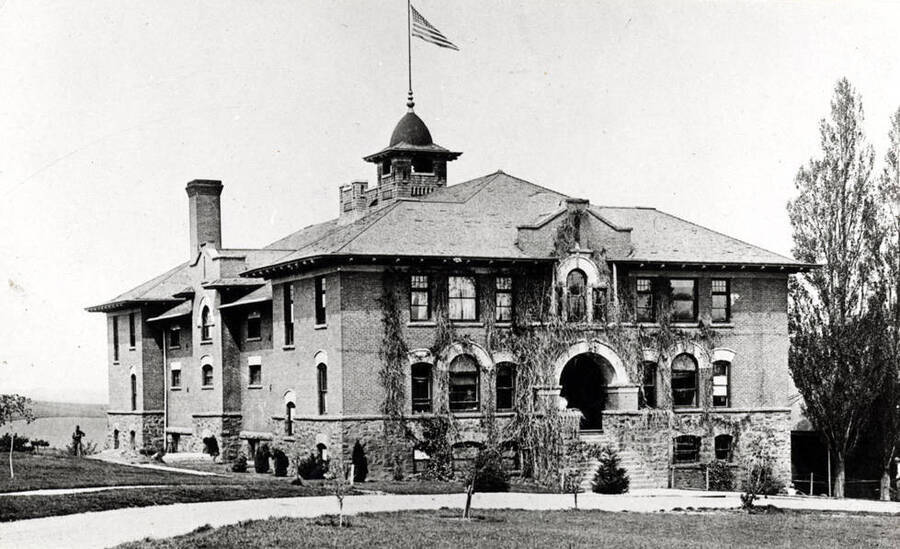 Gymnasium, University of Idaho, completed 1904, picture about 1915.