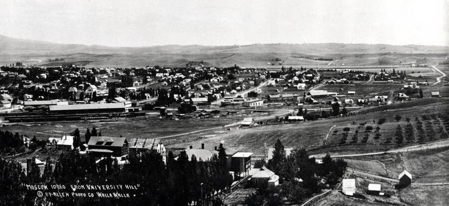 Part 3 of 3 parts of a panoramic. Looking east at Moscow in 1916 from the University Hill. Photo by Allen Photo Co.