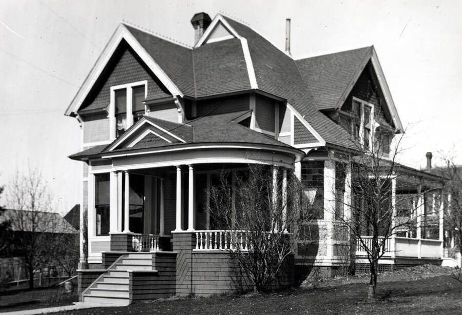Henry Baker residence built in 1884 located at the northwest corner of A and Adams streets. 326 East A Street. Picture 1940s.