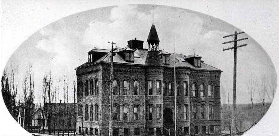 First high school. Southwest corner of Third and Jefferson streets.