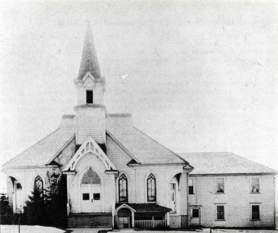 During the period from September 1906 to July 1908 a basement and front entrance though the bell tower were added. A pipe organ was also installed through the efforts of the Ladies' Aid Society and a contribution from the Carneige fund. In 1912 the two-story annex was built on the west side of the church. This was partly paid for from proceeds received from the sale of a church lot east of the post office on Third Street [next] to the Christian Church.