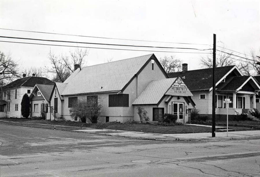 At the northeast corner of Third and Almon streets. Built in the 1890s before 1897. Remodeled into a movie house. Picture by Clifford M. Ott November 6, 1977.