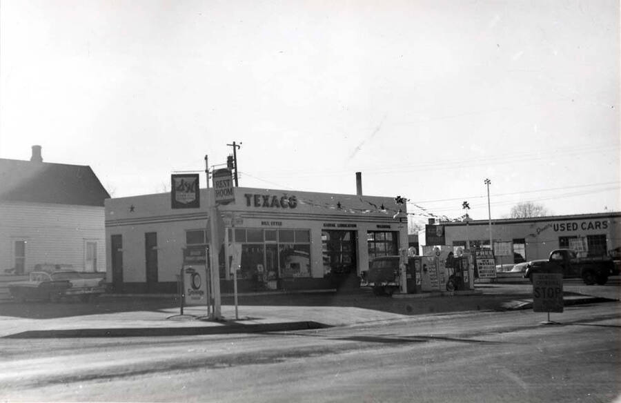 Southwest corner of Third and Lilly streets. Texaco service station about 1950s.