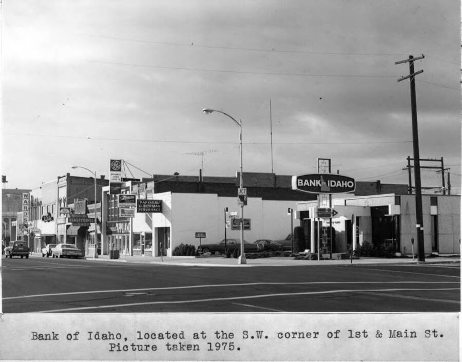 Located at the southwest corner of First and Main streets. Picture taken 1975.