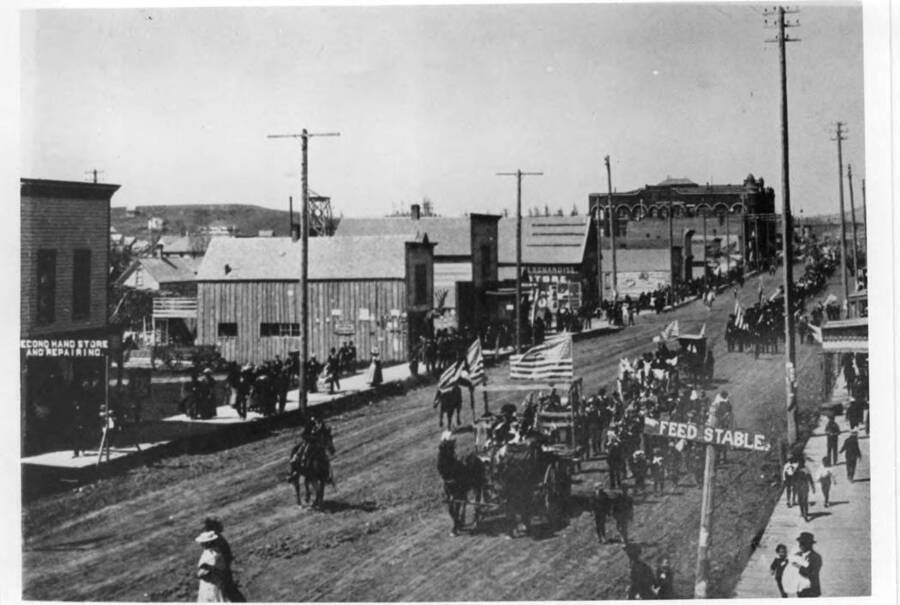 University of Idaho cadets marching off to the Spanish-American War. Picture taken May, 4, 1898.