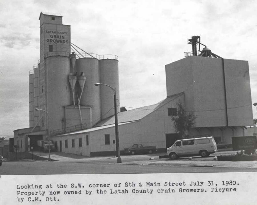 Property now owned by the Latah County Grain Growers. Picture by Clifford M. Ott.