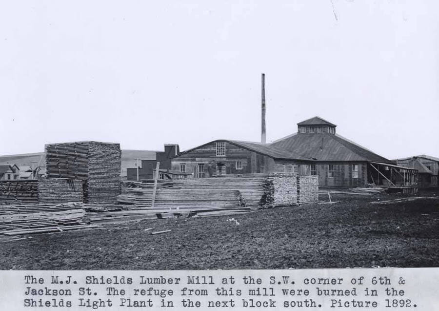 At the southwest corner of Sixth and Jackson streets. The refuge from this mill was burned in the Shields light plant in the next block south. Picture 1892.
