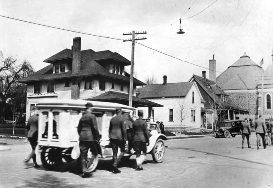 Going east on Third Street at Jefferson Street to the Methodist Church for services. Pall bearers were ex- servicemen who dressed in their uniforms to give Hawley a full military funeral. Two of the pall bearers were Bert Ayers and Cliffort Ott center right side of hearse. 1921