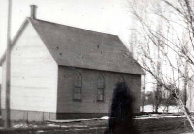 At the southwest corner of Spotswood and Harrison streets. Built in the early 1900s. Looking northwest.