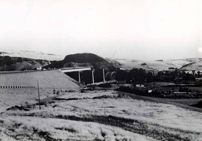 Looking south at the new Highway 127 bridge under construction at Central Ferry so the old bridge can be removed to make way for the backwater from the dam downriver. Orville Crooks picture.