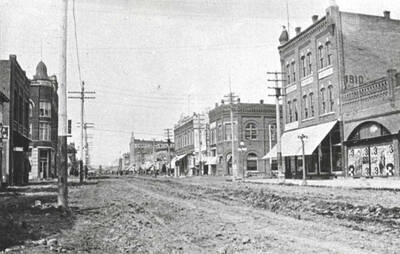 First streets paved. Moscow.