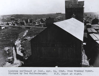 April 14, 1940, from tramway tower. Picture by Ted Wolfenberger. Northern Pacific Railroad depot at right.