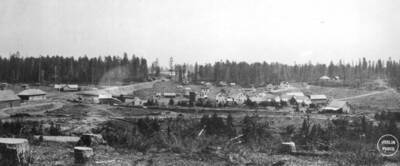 Photograph shows the town of Deary during harvest.