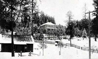 Mounsoun, ? Home, Hesas ? Bovill. From a postcard postmarked 1907. Not sure of the above spelling or the meaning. In handwriting: 'Mountain House'.