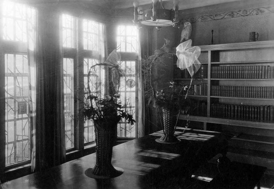 Interior view of the Phi Gamma Delta house, which is on the northwest corner of University Avenue and Elm Street.