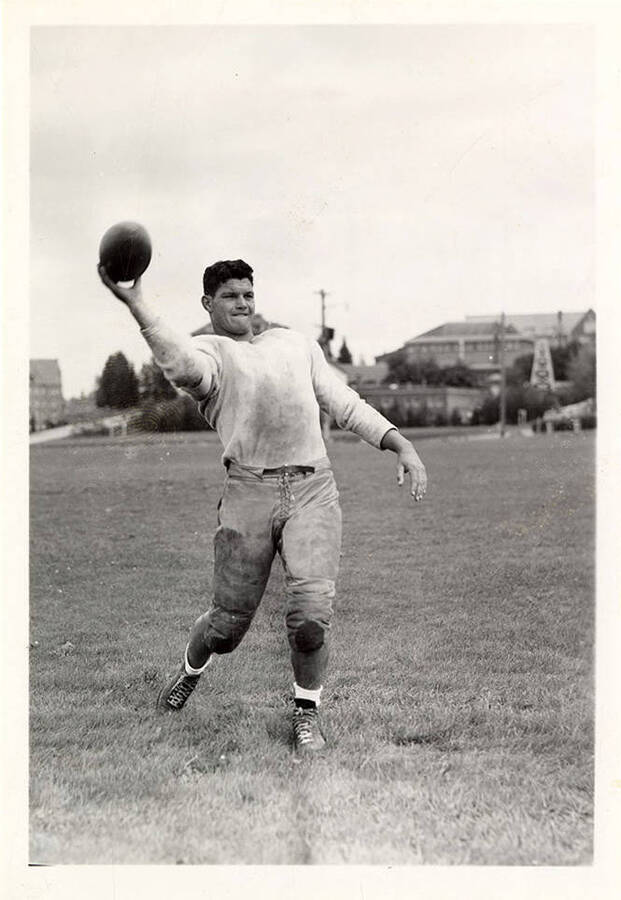 University of Idaho quarterback Mac Beall throwing the football.