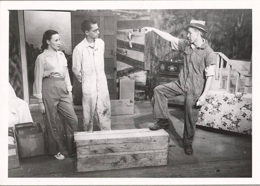 Performers from l-r: Karleen Randall as Annabelle Fuller, Edward Dalva as Newton Fuller, and J.G. Peterson as Mr. Kimber. Mr. Kimber talks to Peterson and Fuller in Idaho drama's production of 'George Washington Slept Here.'