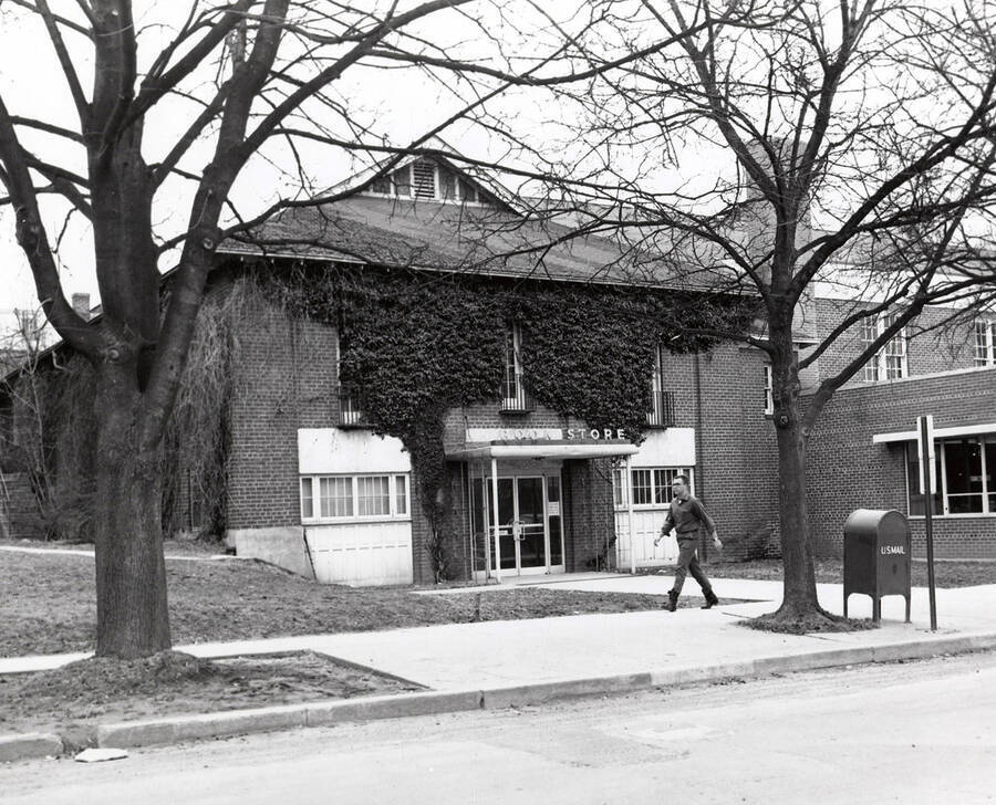 A photograph of The Bookstore when it was located in the Blue Bucket.