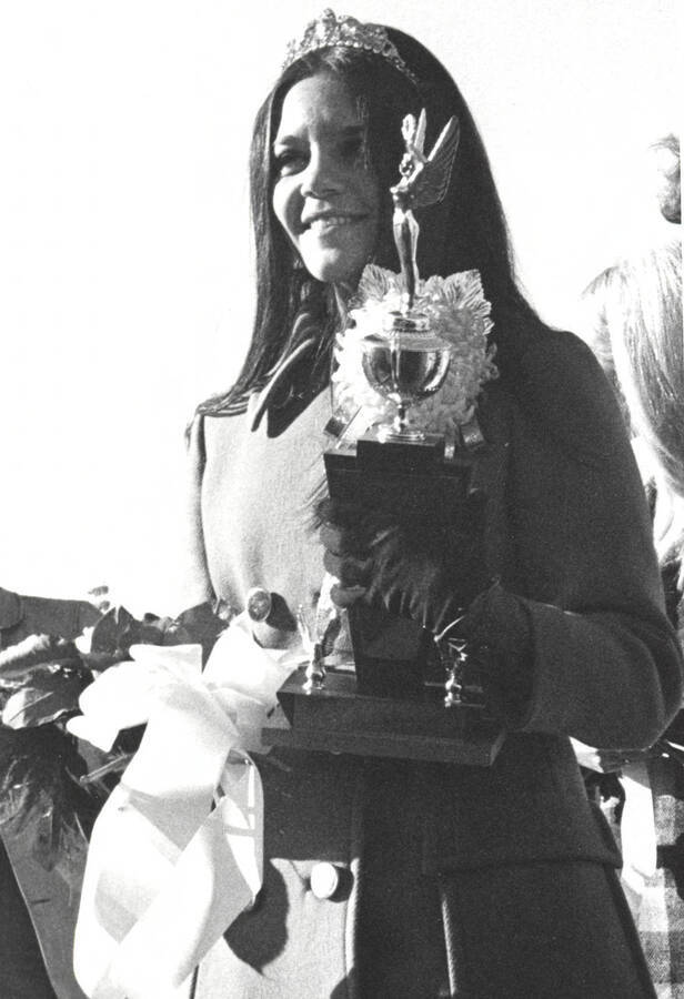 A closeup photo of Glennis Conner, Homecoming Queen.