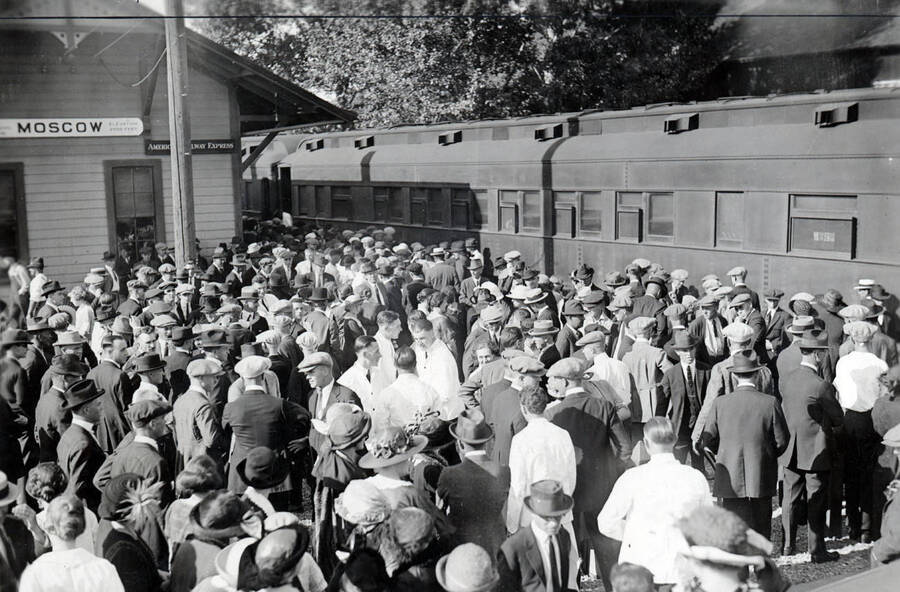 Large crowd at the Moscow train station for the arrival of the Student Special train from southern Idaho.