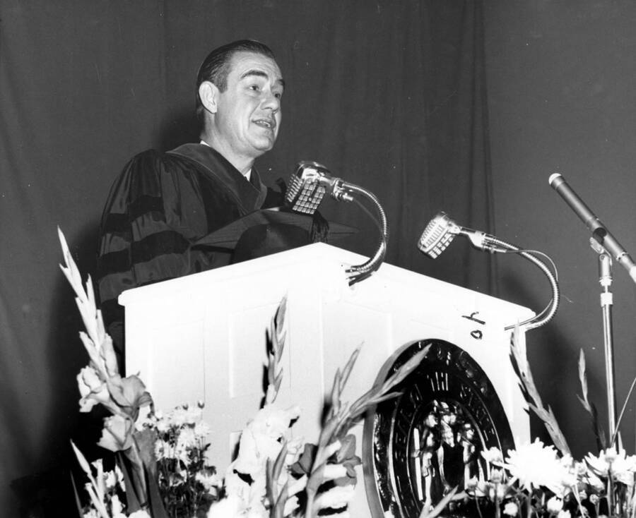 Closer shot of Governor Robert E. Smylie giving a speech at Idaho's commencement.