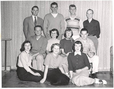 Students pose together for a group photo.