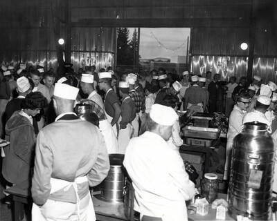 Students and cooks at the all campus barbecue.