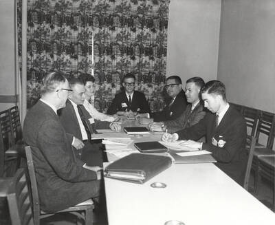 Chapter presidents meet with University of Idaho members during the 37th National Convention of the Intercollegiate Knights, a national honorary service organization.