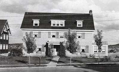 Gamma Phi Beta house at 1038 Blake Avenue.
