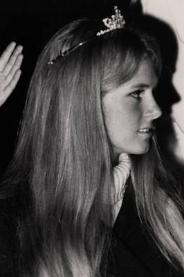 A silhouette of Sally Armstrong after being crowned Homecoming Queen.