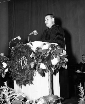 Governor Robert E. Smylie gives a speech at University of Idaho's commencement.