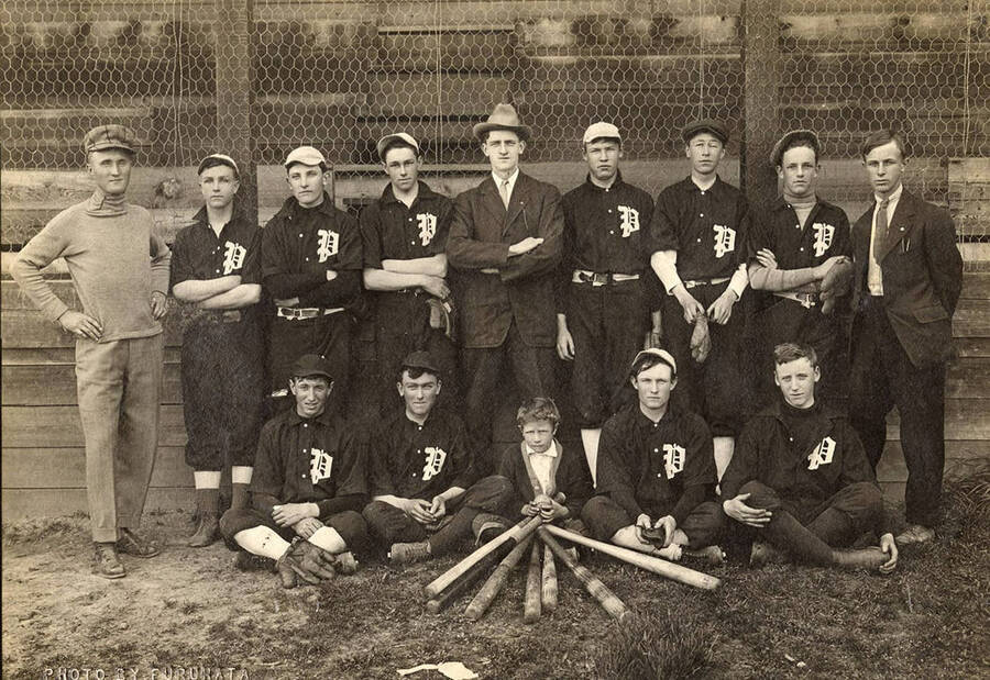 A photograph of the Potlatch High School baseball team.