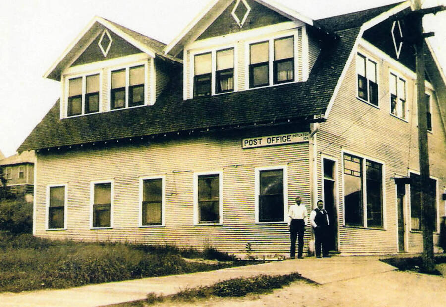 The Post Office in Potlatch, Idaho. The building is no longer standing.