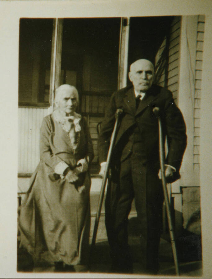 Photo of Edward S. Allen and Adelaide Allen, Bertha Nirk's mother and father. Taken on their 60th anniversary.