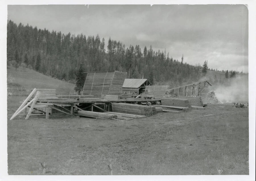Photo of D.I. Nirk Lumber Co. in 1947