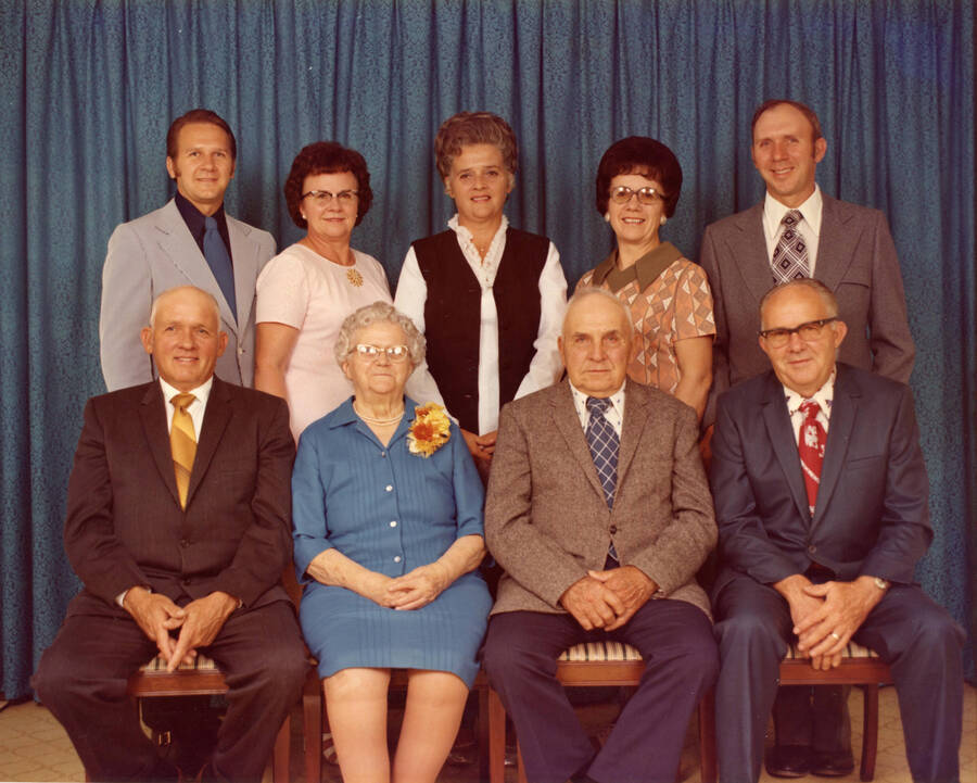 Photo of Larry, Cleora, Norma Jean, Leola, Ronald, Front Gerald, Mary Anna (Bysegger), Glen. August 1974