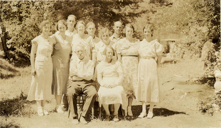 A portrait of the Katzenberger family taken in 1934. Family members include: Valley, Myra, Louise, Doris, Rose, Curtis, Beth, Vincent, Bertha, and Elsie Katzenberger. 
