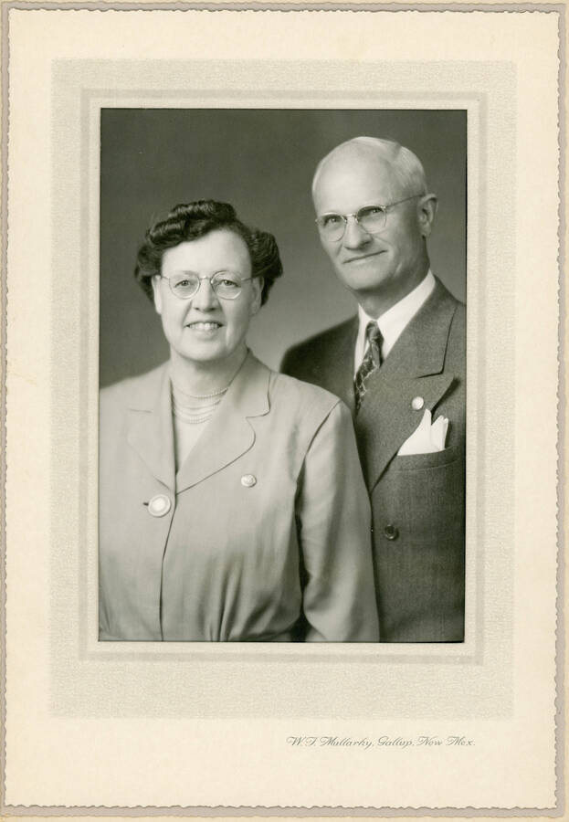 Portrait photograph of Charles and Rose (Katzenberger) Bysegger.