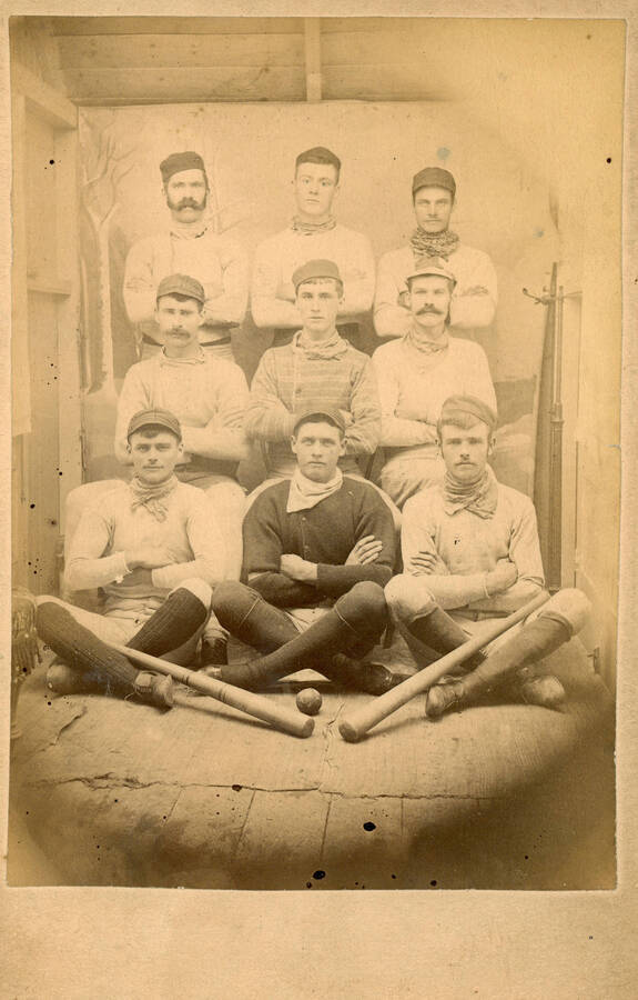 Photograph of unidentified baseball team.