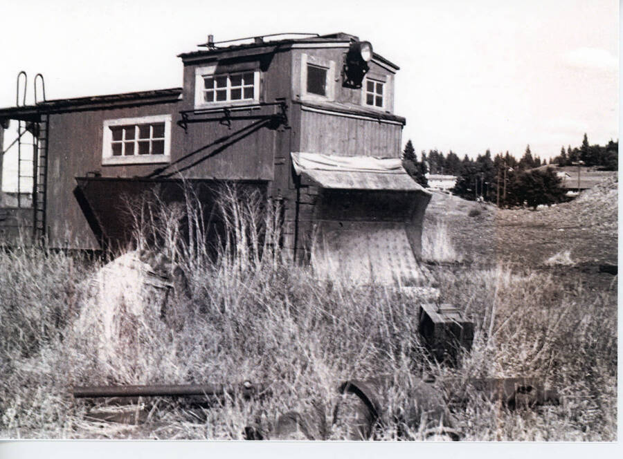 Photograph of the snow plough at the Potlatch Depot.