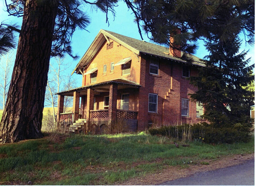 Photograph of the Terteling House in Potlatch.