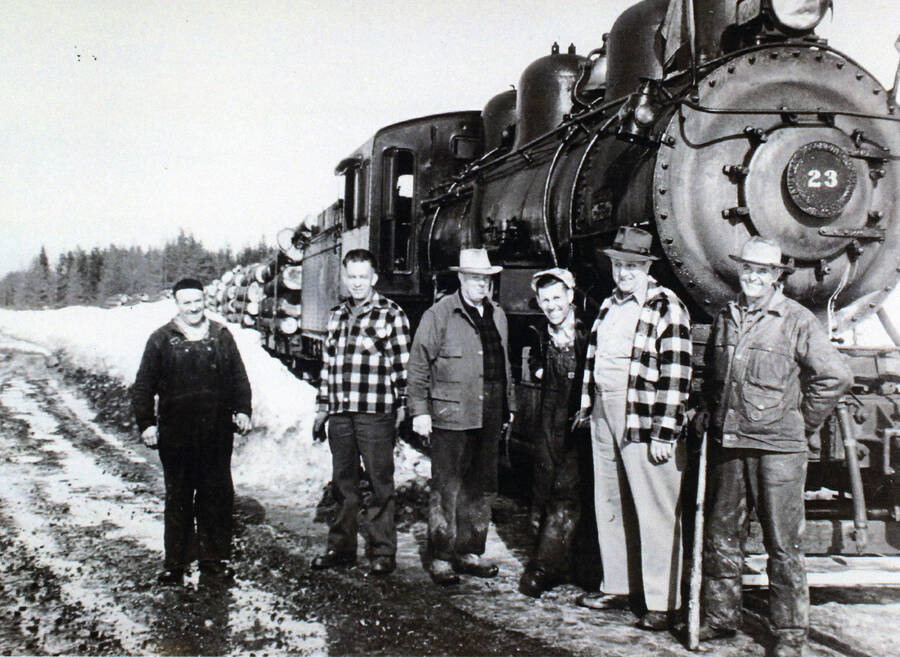 Photograph of the last run of Locomotive 23.